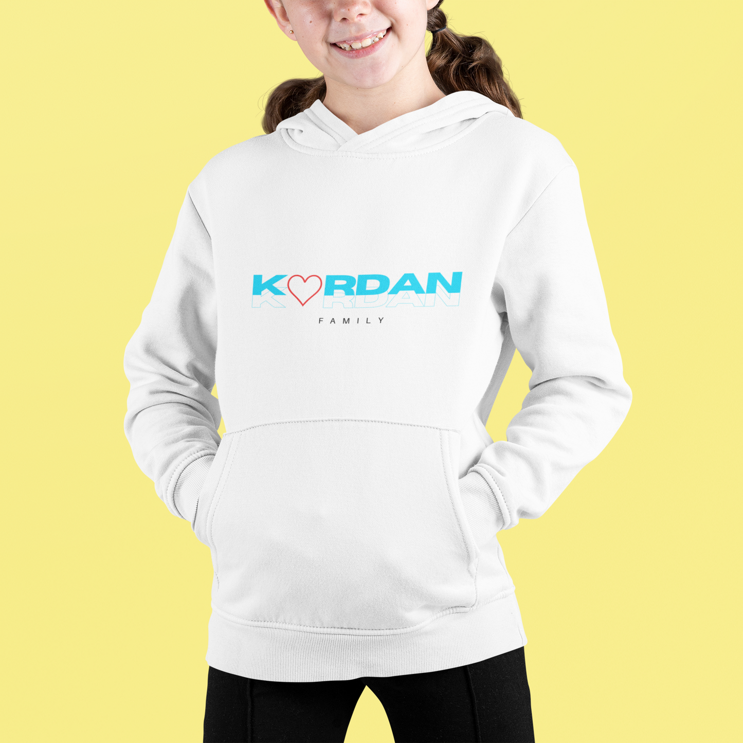 Bluza dziecięca biała logo z sercem