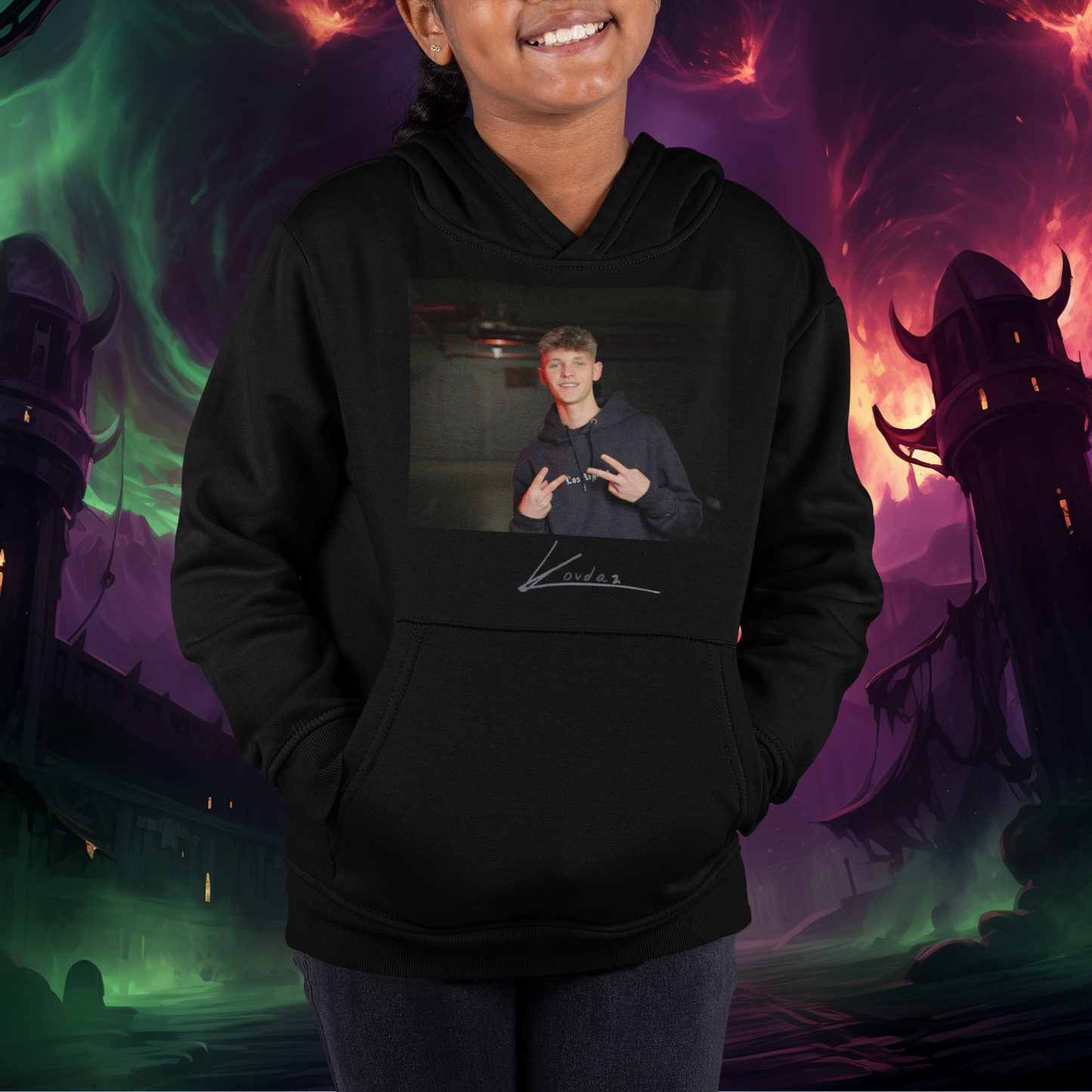 Bluza dziecięca czarna logo Kordan z foto drukowany autograf