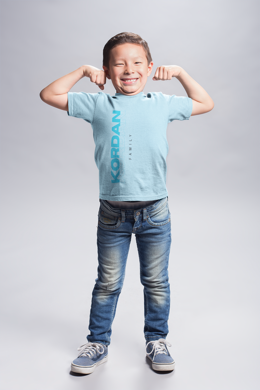 T-shirt dziecięcy logo pionowe niebieski